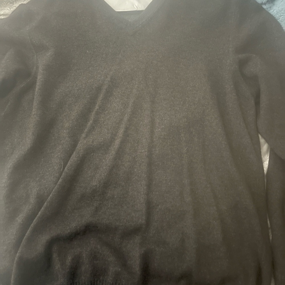 Cachmier gray medium great condition fresh